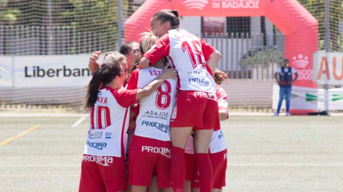 El Santa Teresa toma ventaja por el ascenso