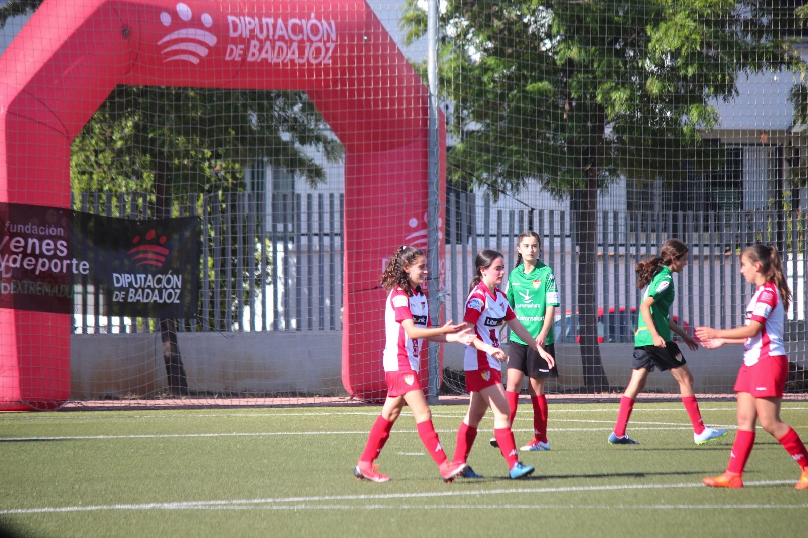 Selección Extremeña y Santa Teresa repiten en la final de la Women's Cup Ciudad de Badajoz