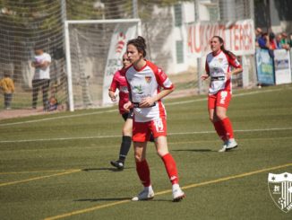 Las goleadoras Carla Gómez y Belén Martínez firman su renovación con el Santa Teresa