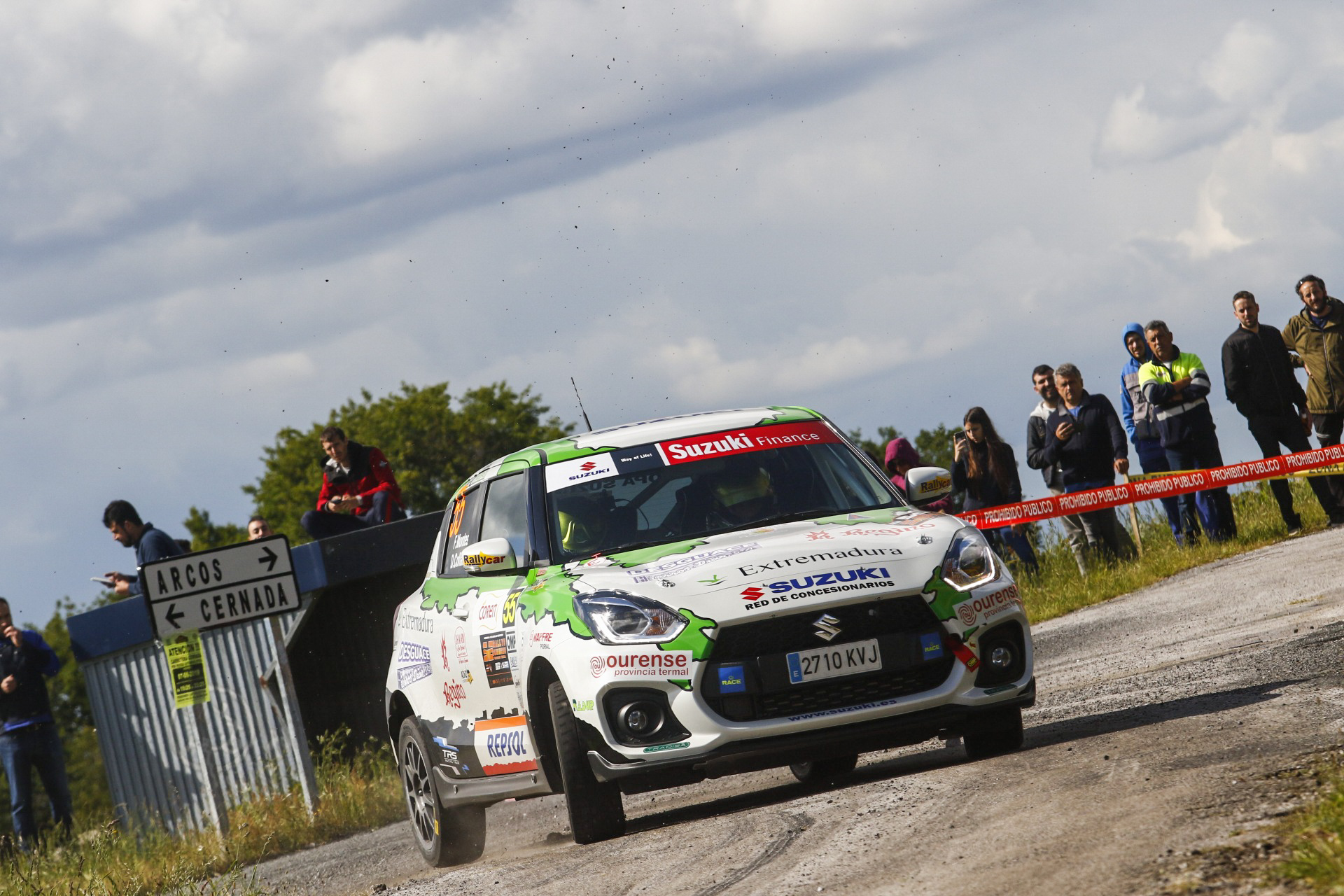 Segunda plaza de David Quijada y Cuni Fernández en la Dacia Sandero del Rallye de Ourense Segunda plaza de David Quijada y Cuni Fernández en la Dacia Sandero del Rallye de Ourense