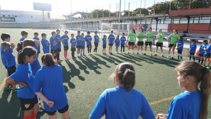 Estefa y Naya inician sus jornadas de tecnificación con más de 40 chicos y chicas