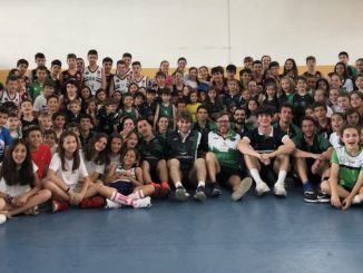 Corrales visita el Campus del San Antonio Cáceres Basket