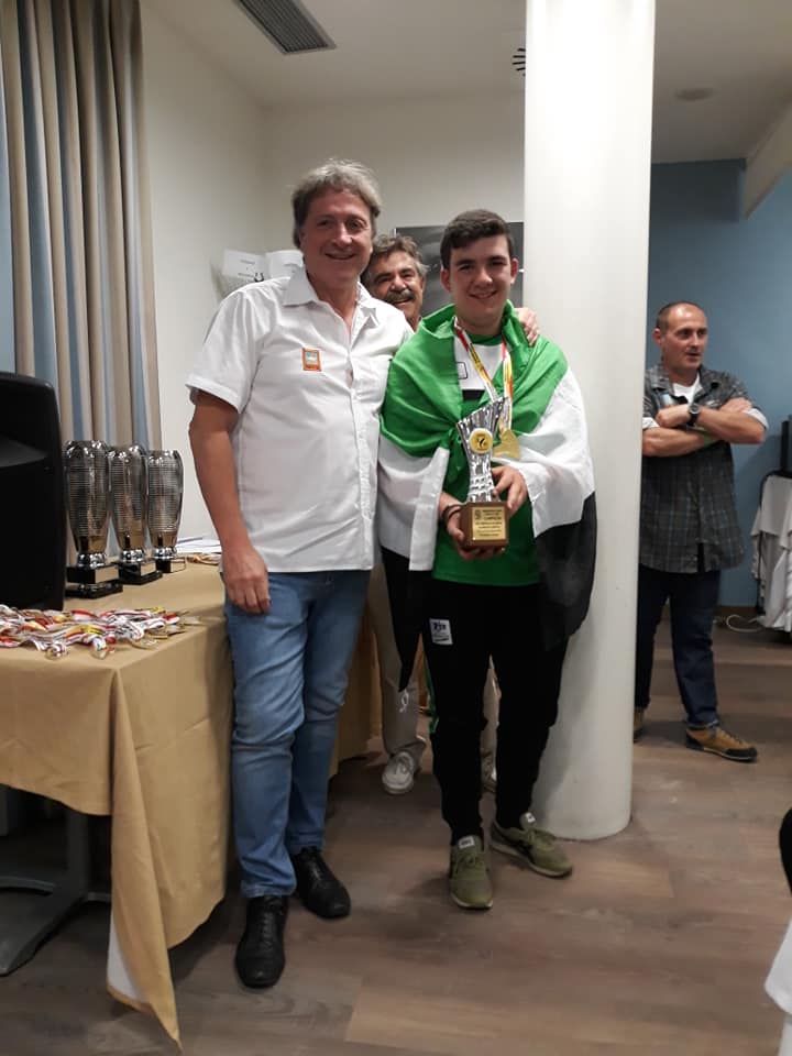 Carlos Delgado Campos Campeón de España de Salmónidos Mosca Juventud