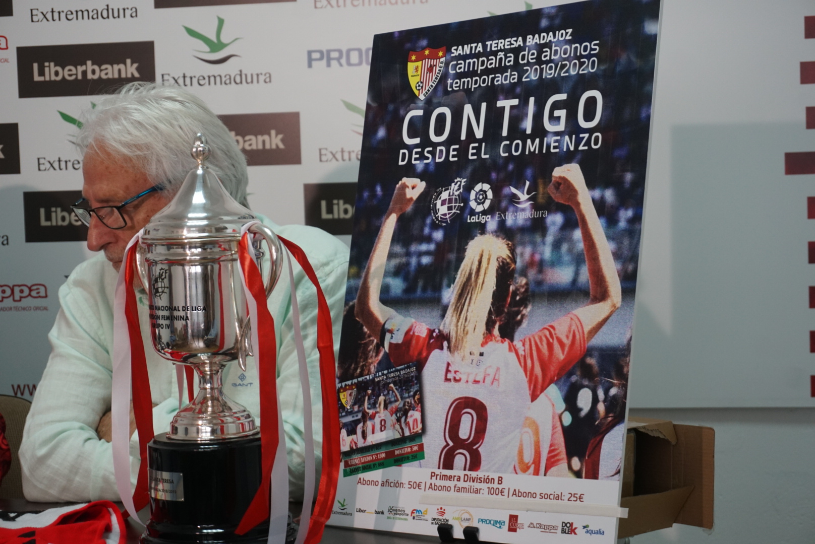 El Santa Teresa Badajoz presenta su campaña 2019/2020