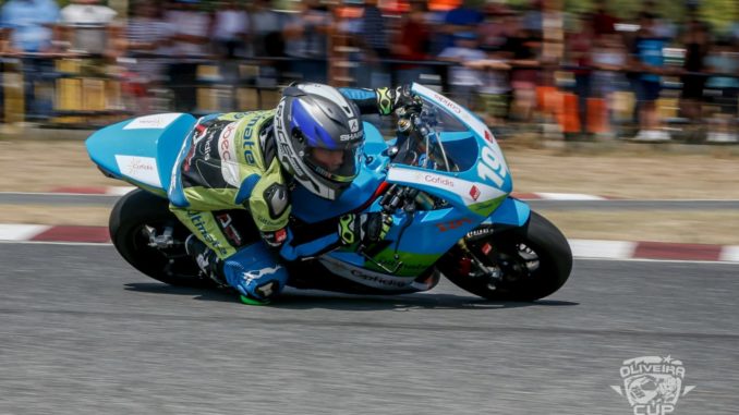 El joven piloto extremeño ADRIÁN FARIÑA correrá en el mundial de SUPERBIKE
