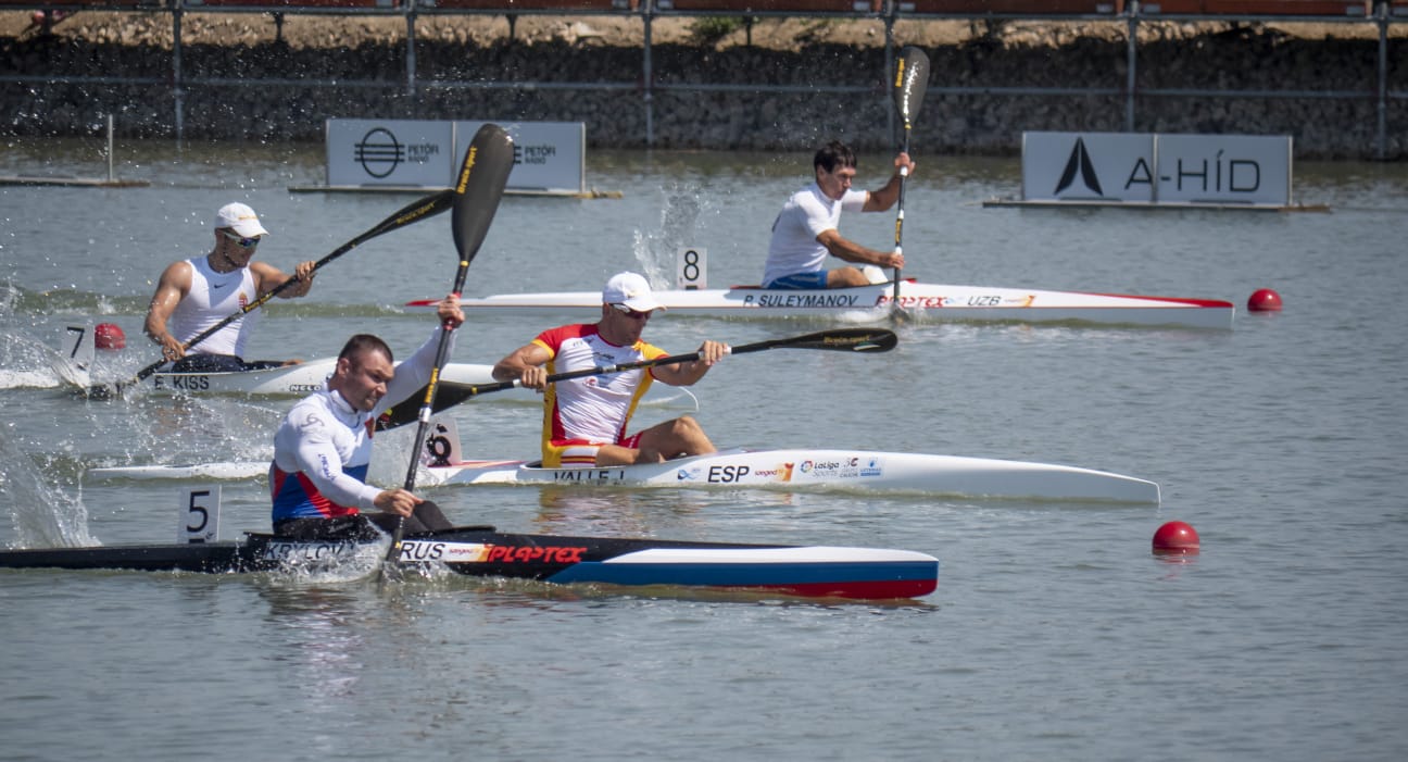 Juan Antonio Valle Gallardo hace historia al convertirse en el primer piragüista extremeño en conseguir una plaza para los Juegos Olímpicos de Tokio 2020