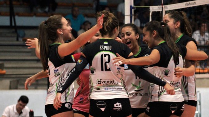 El Extremadura Arroyo apabulla al Os Belenenses y se adjudica el XII Trofeo Ibérico Mujeres