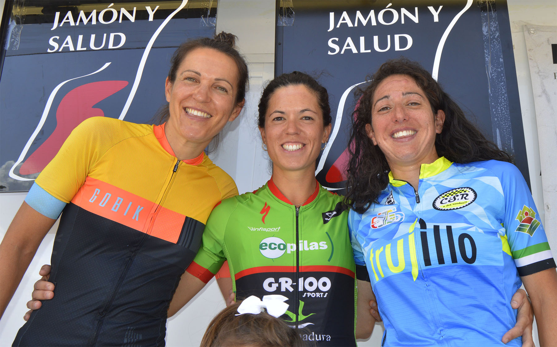 Los llerenenes Manu Cordero y Desi Castro lograron la victoria absoluta en la Marcha MTB “Fernando Torres Martín”
