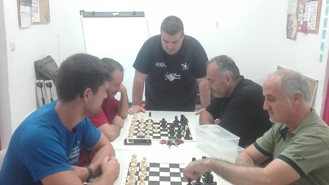 Ajedrez Sin Barreras en 4 centros de Badajoz, Mérida y Cáceres