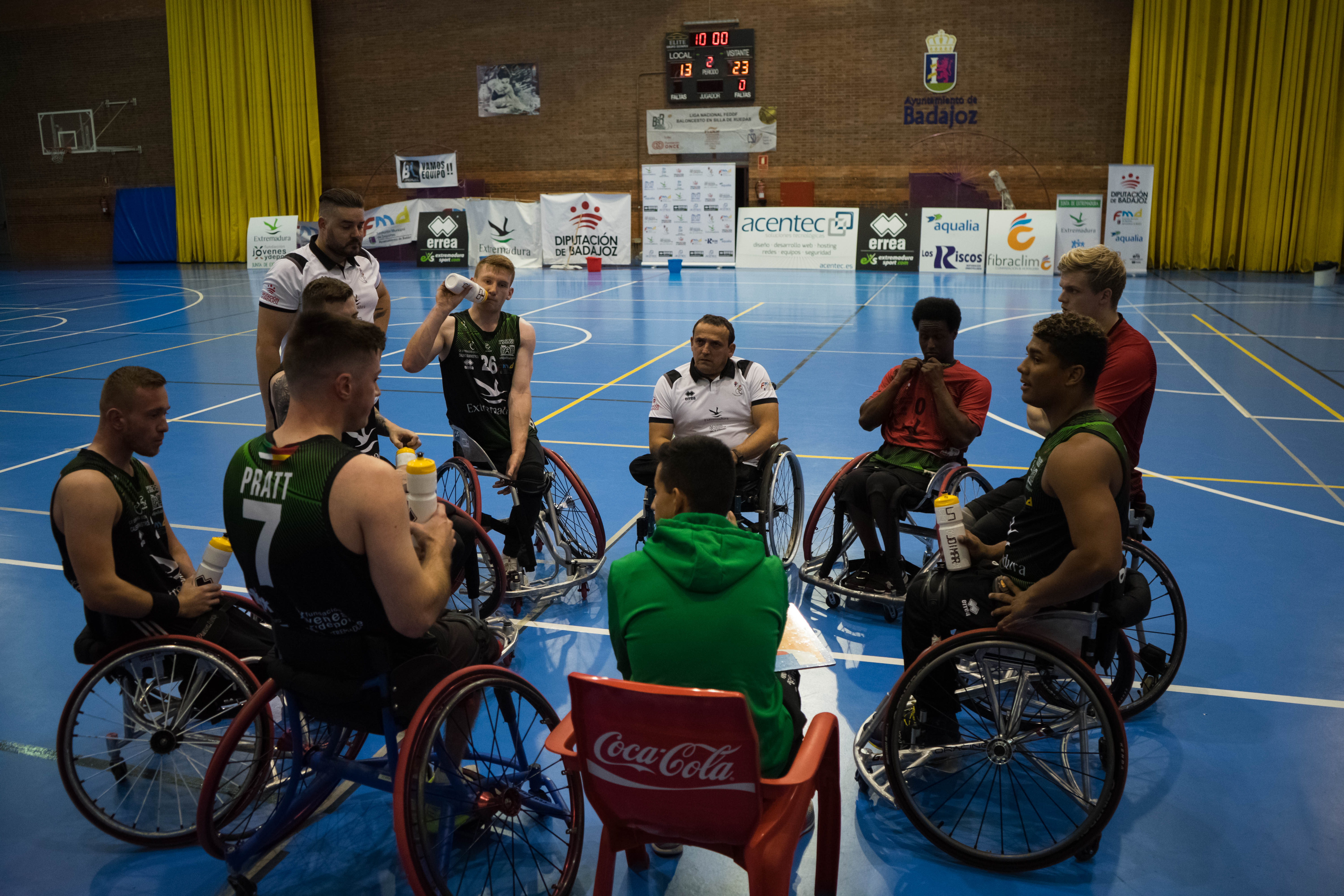 Derrota del Extremadura Mideba Calero Sumistros ante el Bidaideak Bilbao Derrota del Extremadura Mideba Calero Sumistros ante el Bidaideak Bilbao