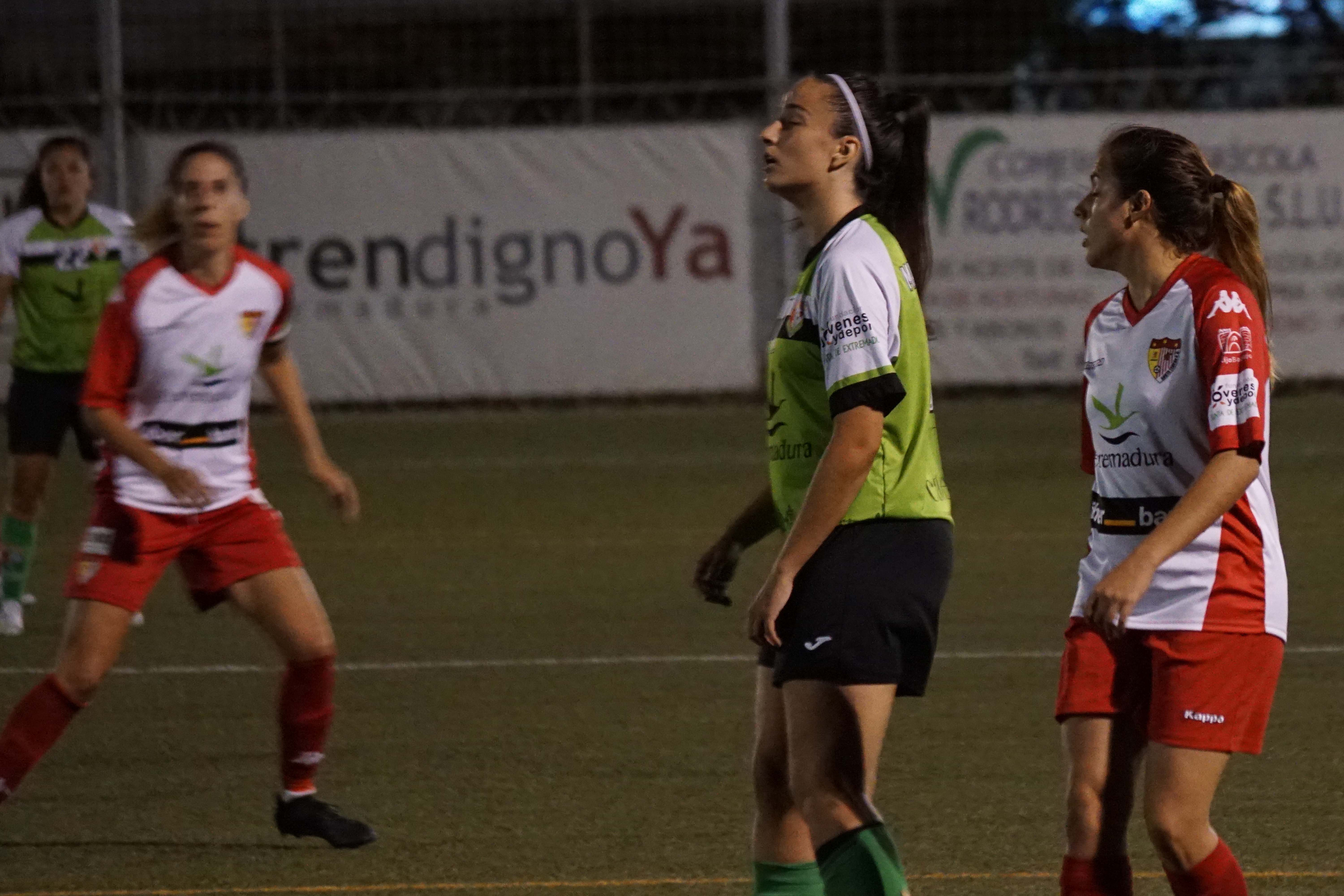 El Santa Teresa Badajoz visita al Cáceres en el primer derbi extremeño de Reto Iberdrola