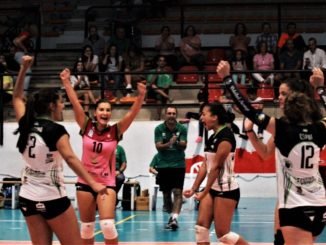 El Extremadura Arroyo aplasta al Rivas (0-3) y se aúpa al liderato del Grupo A de SF2