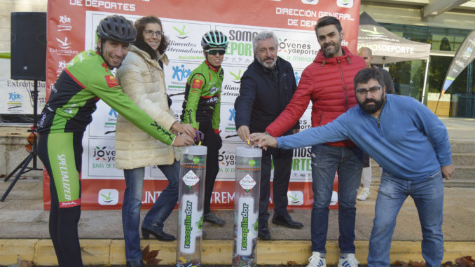 Más de un centenar de ciclistas se dieron cita en Don Benito en la I Ruta BTT DeporLife
