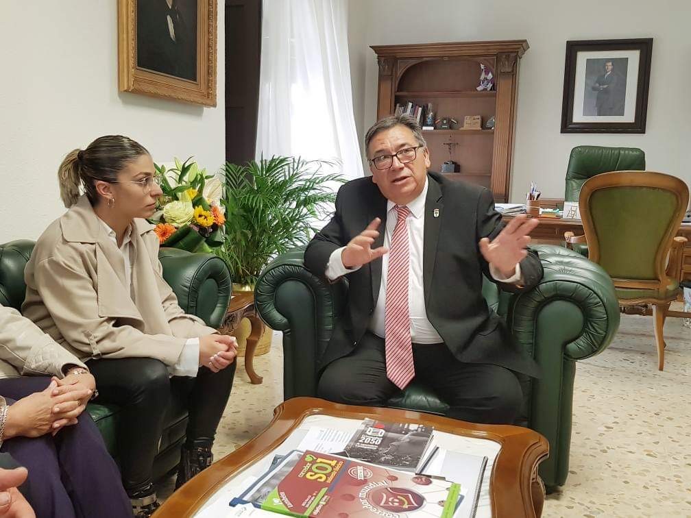 Marta García hará el saque de honor en el partido del Extremadura