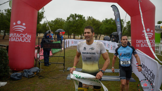 José Manuel Montero y María Remedios Mendoza gana el VII Duatlón Cros Doña Blanca Don Benito