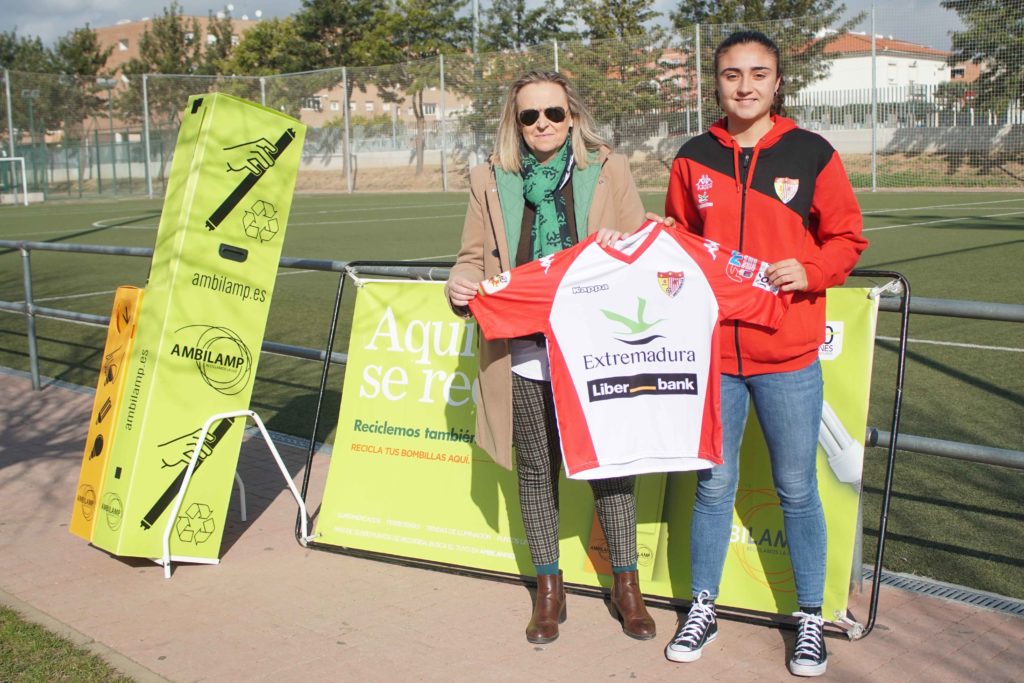 Presentada la nueva jugadora Blanca Moreno: “Vengo con muchas ganas e ilusión”