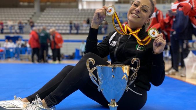 Marta García Lozano, ha recibido este domingo las dos medallas de bronce