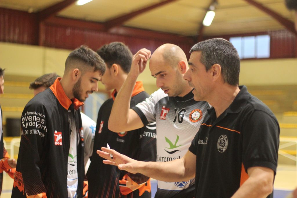 Sábado completo para el Extremadura CPV con derbi en Miajadas y partido en casa