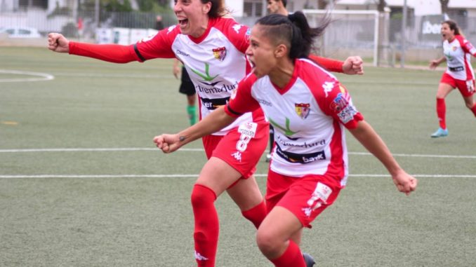 El Liberbank Santa Teresa Badajoz se impone al Cáceres en un trabajado partido