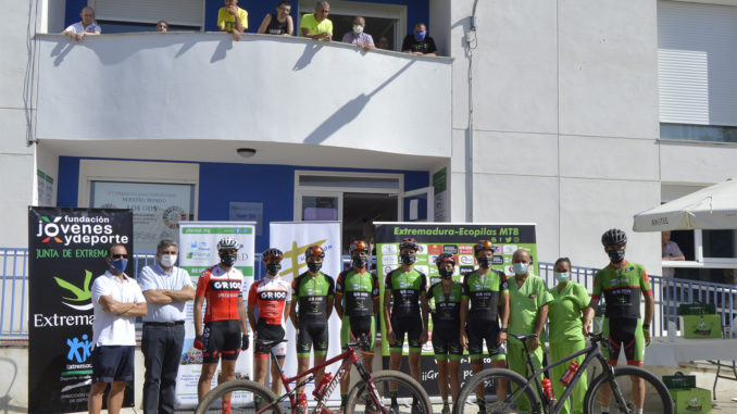 El calor y el kilometraje no fueron obstáculo para los participantes del reto Vía de la Plata en BTT por Extremadura