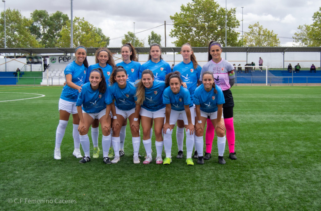 Segundo partido de pretemporada del C.F Femenino Cáceres en Cantabria