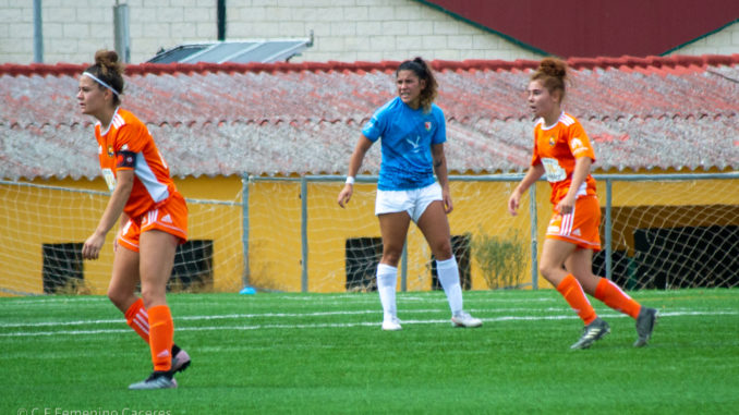 Segundo partido de pretemporada del C.F Femenino Cáceres en Cantabria