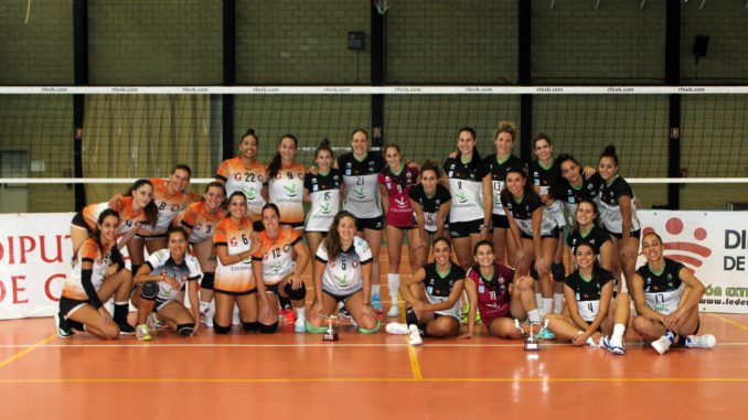 El Extremadura Arroyo se adjudica el Torneo Diputaciones tras derrotar 3-1 a Pacense Voleibol en el segundo partido