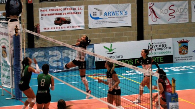 El nuevo Extremadura Arroyo de Flavia Lima ya carbura y derrota 3-1 a un gran Sestao