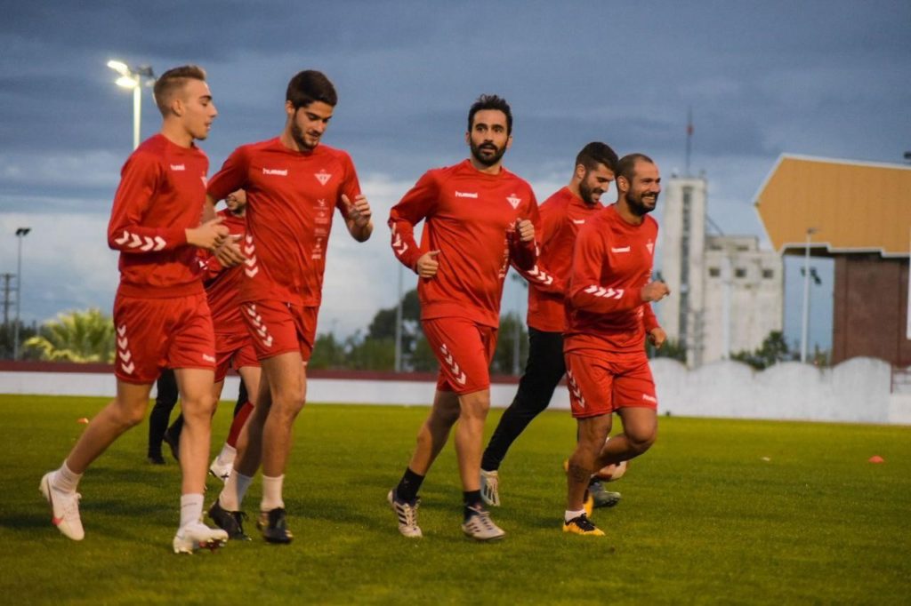 Juan García prepara al club rojiblanco “buscando la motivación suficiente para competir con las mejores garantías”