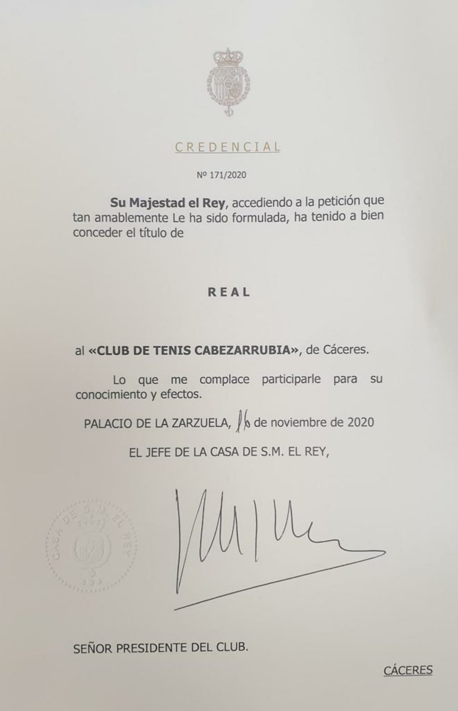 El Club de Tenis Cabezarrubiarecibe de SM Felipe VI el título de “Real”
