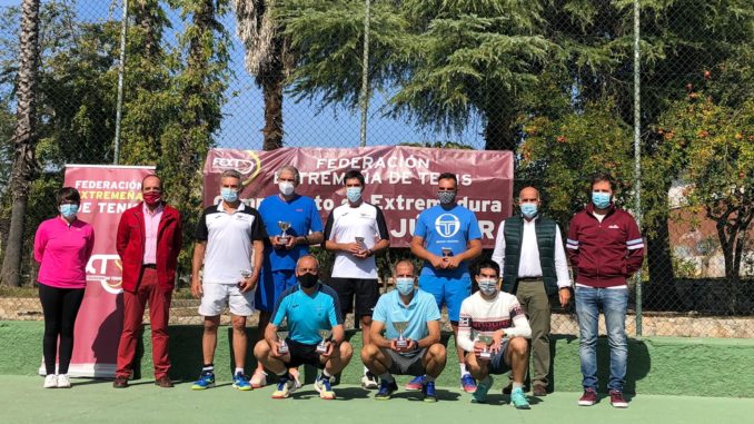 Foto Campeones Tenis Veteranos