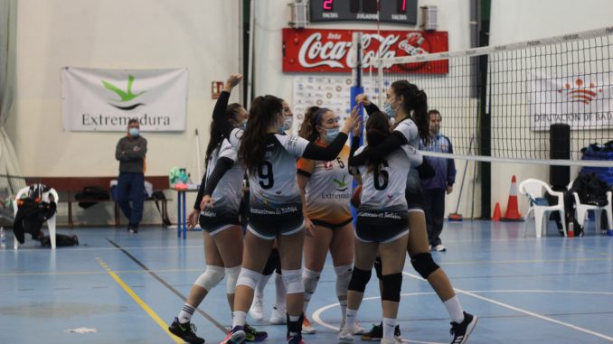 Octava victoria consecutiva para el CD Badajoz Extremadura en un difícil partido
