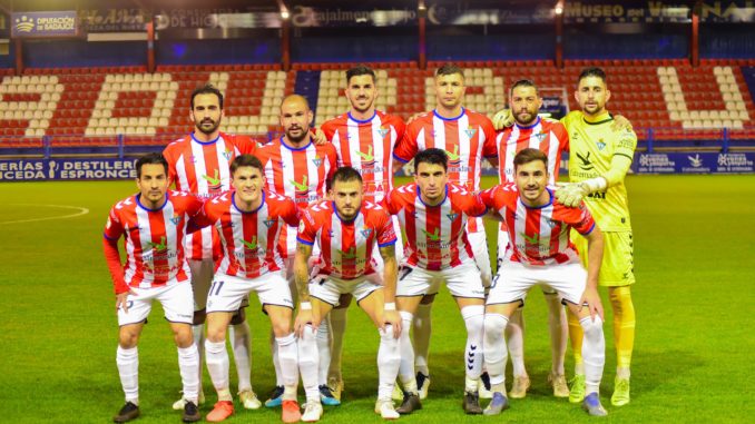 Alineación CD Don Benito vs Extremadura UD