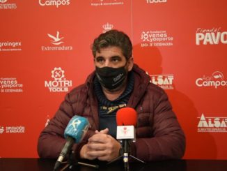 Juan García. Técnico del CD Don Benito