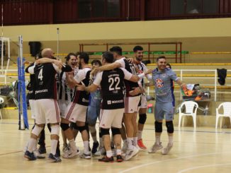 El CD Badajoz Extremadura de Superliga Masculina 2 derrota al líder Dumbría