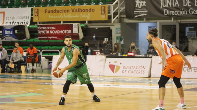 Ferrán Ventura en el partido contra Leyma Coruña en el Multiusos