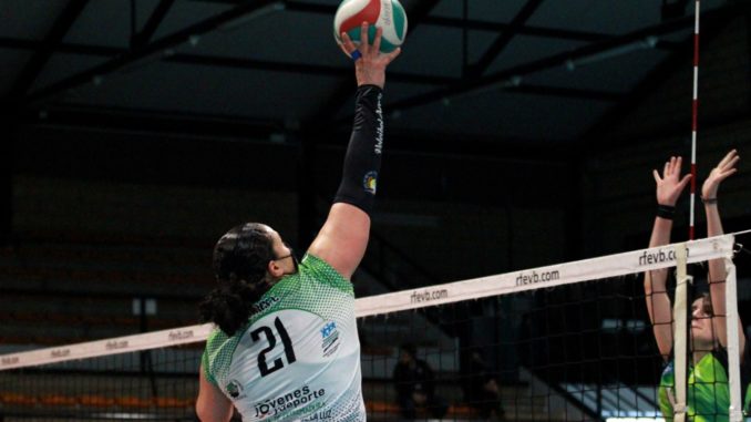 El Extremadura Arroyo cede 3-2 ante Torrejón después de un titánico partido
