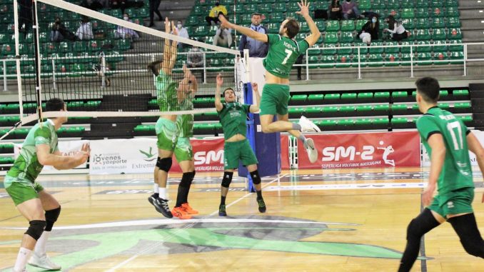 El Extremadura Grupo Laura Otero se llevó el derbi regional