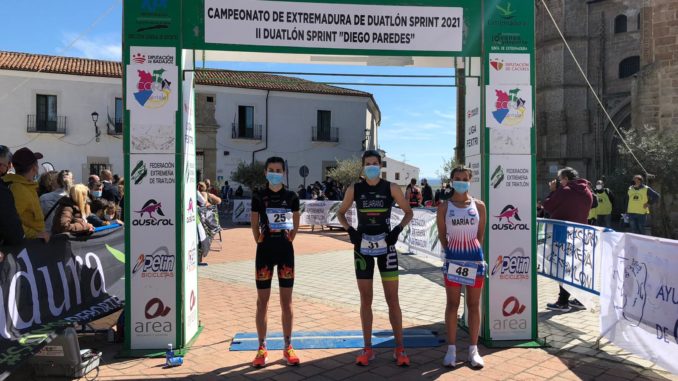 podio femenino II Duatlón Sprint Diego Paaredes
