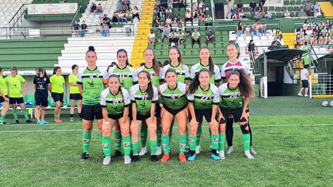 11 del CF Femenino Cáceres
