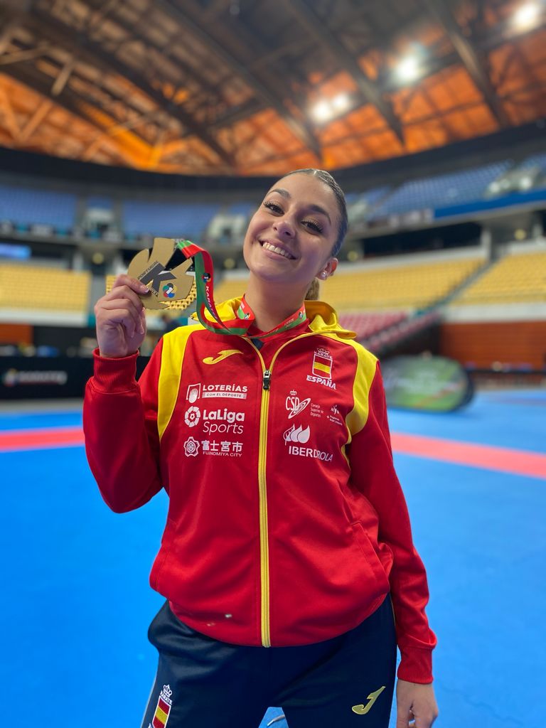 Marta García se cuelga el oro por equipos en Portugal