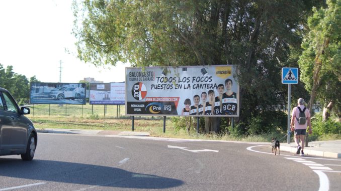 Cartel Publicitario