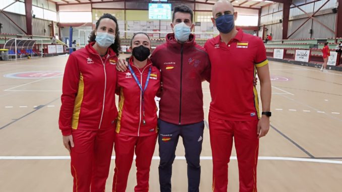 Judith Pérez y cuerpo técnico