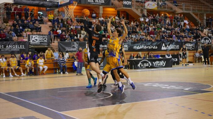 Victoria de mérito para el Vítaly La Mar BCB ante Aljaraque
